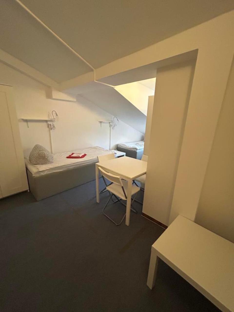 Budget Station Aparthostel Appartement